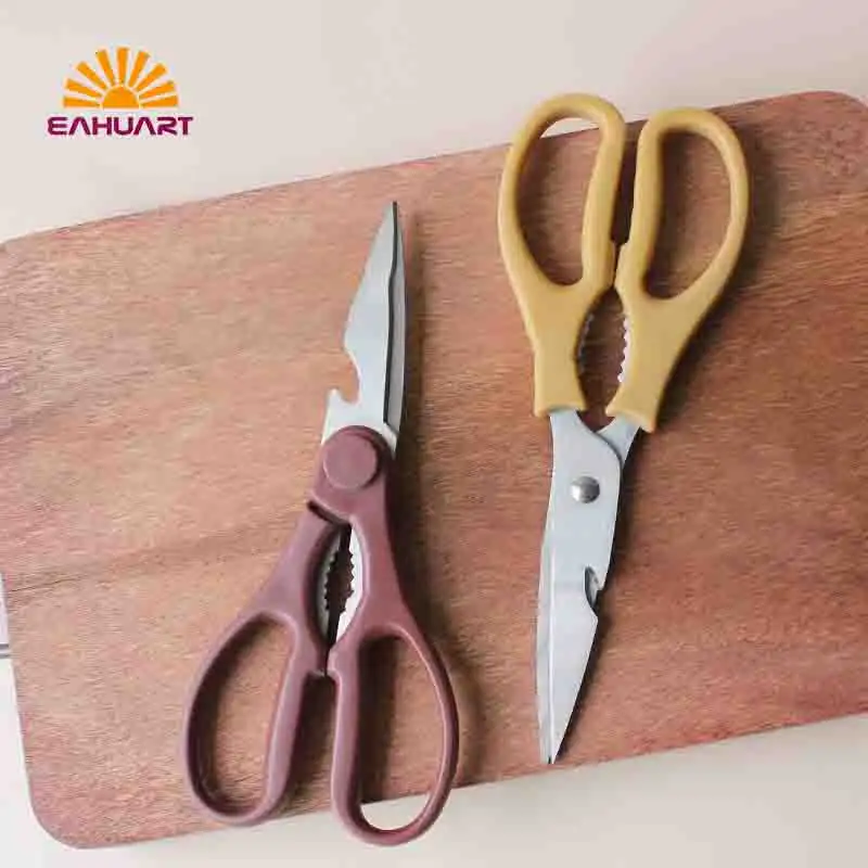 Multi-Functional Kitchen Scissors with Walnut Cracker&Opener